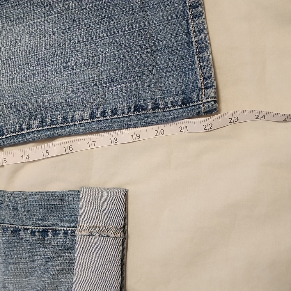 Capris - Picture 3 of 5